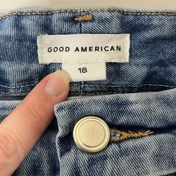 Good American Good Legs Flare Jeans High Waisted Raw Hem size 18 - Picture 5 of 6